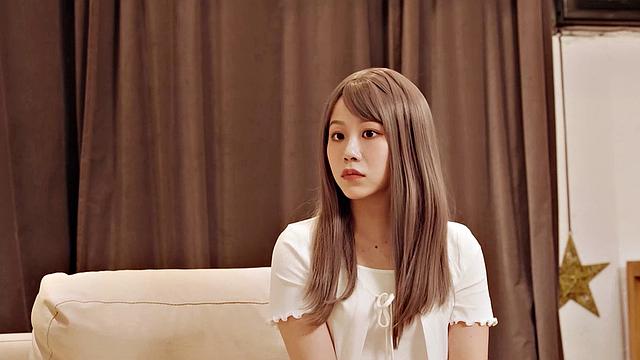 Jiu Jiu and friends spend an evening in a wild orgy