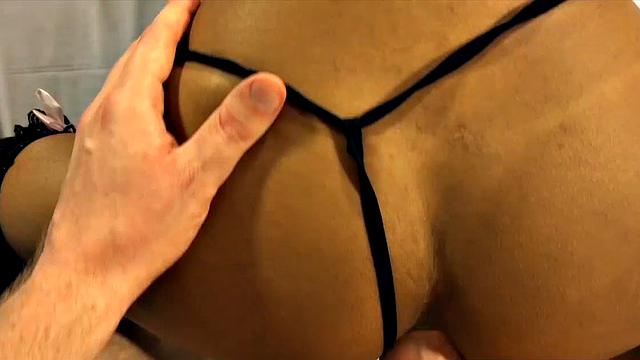 First Encounter With Mos