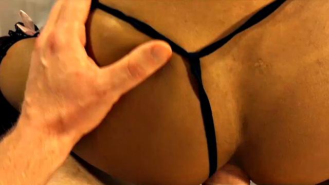 First Encounter With Mos