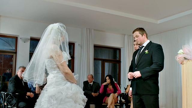 BRIDE4K. Call Me the Wrong Name