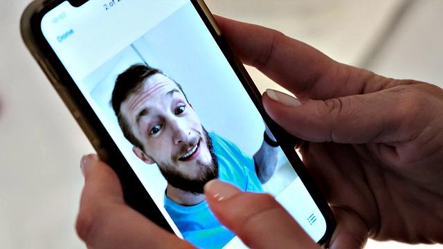 Too old for daughter, perfect for mom