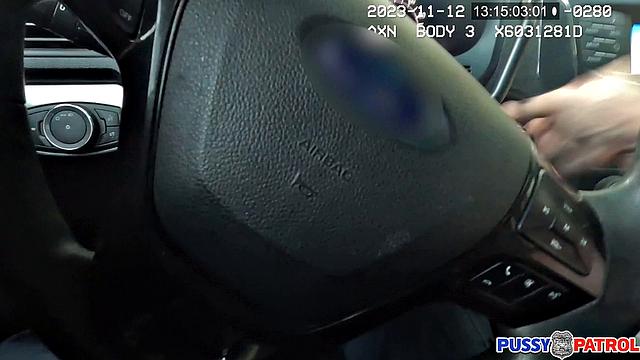 Кэсси Блейк разносит кровать с Тони Рубино во время обеденного перерыва - бурный секс в мотеле!