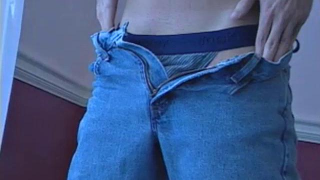 Sexy Gage Powers strokes and caresses his sculptured body to orgasm. After a sensual session in the window, the 19-year-old sits down in a chair and begins beating off.