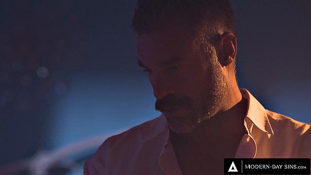 MODERN-DAY SINS - Naughty Anny Aurora Sneaks Off To Bang BFF's Stepdad SPANISH SUBTITLES