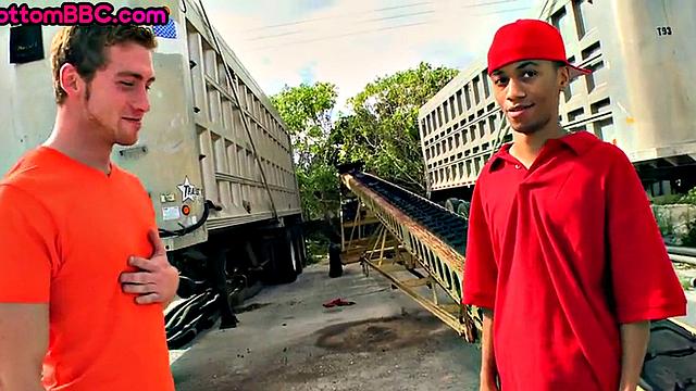 Real amateur black thug gets his asshole banged outdoors