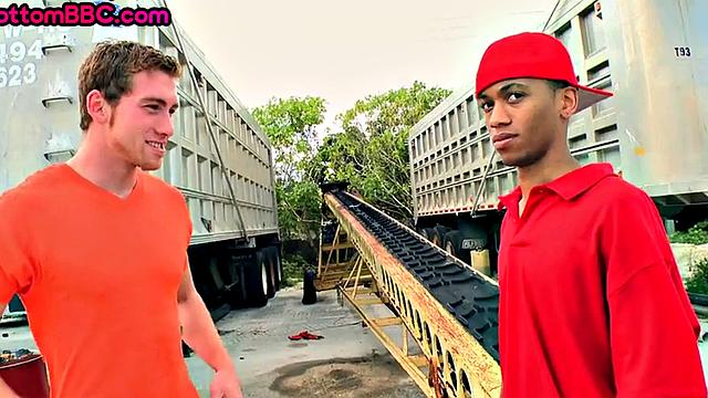 Real amateur black thug gets his asshole banged outdoors