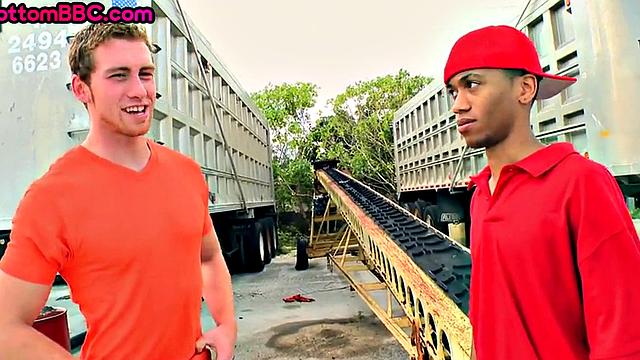 Real amateur black thug gets his asshole banged outdoors