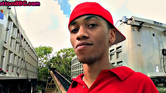 Real amateur black thug gets his asshole banged outdoors