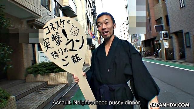 Kaede Moritaka cheats on her man at home for cam