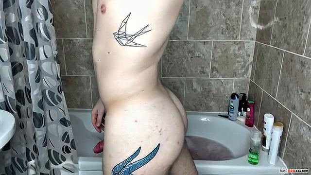 Teddy Lane's Cute Guy Bangs a Sex Toy