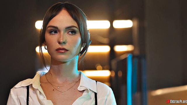 Казино кипит: две соблазнительные танцовщицы трахаются на столе