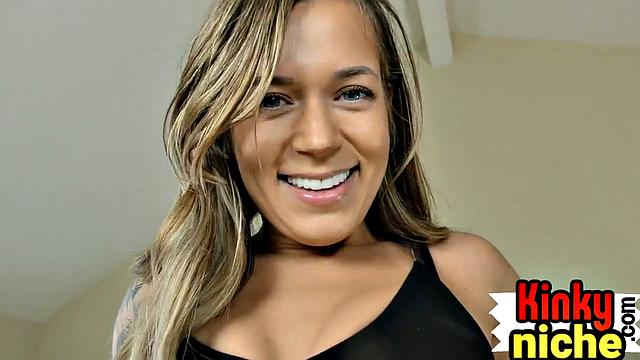 Pierced babe in stocking pleasing BF in cowgirl position