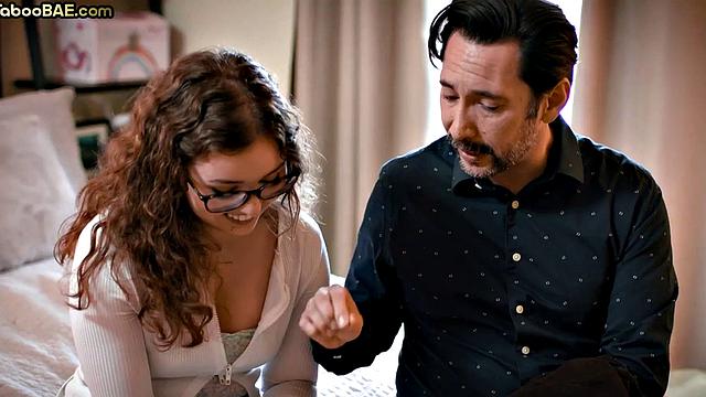 Nerdy 21yo babe got pussypounded by her lover