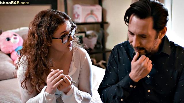 Nerdy 21yo babe got pussypounded by her lover