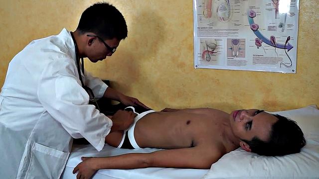 Nippon amateur twink used by his doctor in infirmary