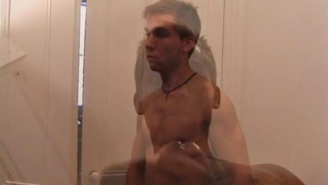 After storing his load up for about a week, Brock Labelli is back to stroke one out.