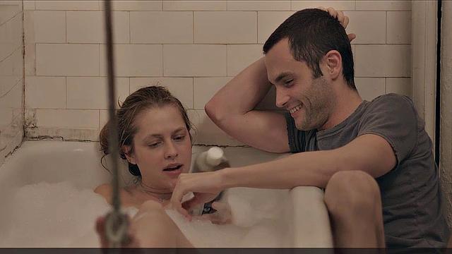 Blonde babe Teresa Palmer gets naughty in the bathtub with her lover