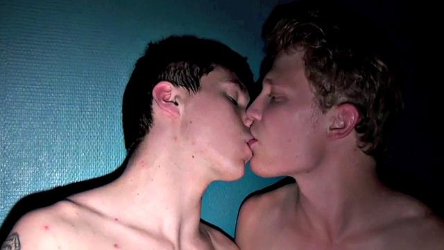 Real bareback in private sextape