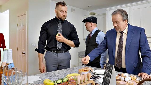 Blonde and brown-haired shemale gets her ass slammed from behind in glasses