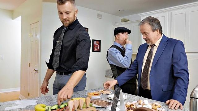 Blonde and brown-haired shemale gets her ass slammed from behind in glasses