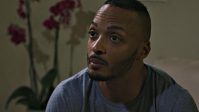 Booty tgirl gets fucked in interracial couple before footjob