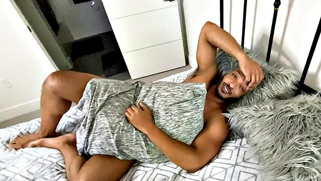 Black POV stud barebacked by tattooed top BF in closeup