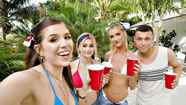 жаркая тусовка у бассейна с друзьями и страстью