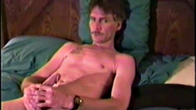 Todd can't wait to get drilled by a rugged working man
