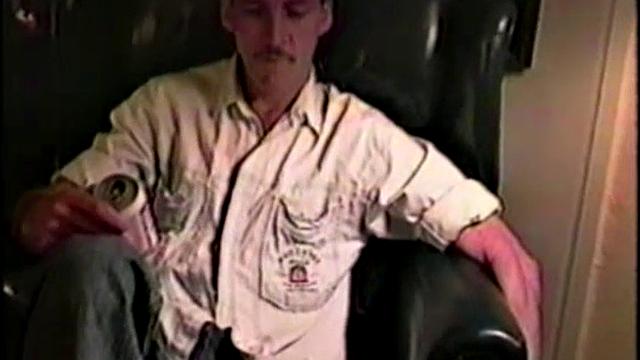 Todd can't wait to get drilled by a rugged working man