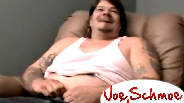 Alpine, the Big Bisexual Guy, Masturbates