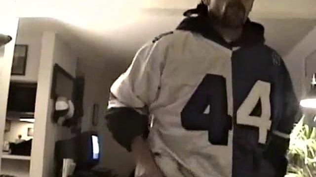 Three quickies with Enrique