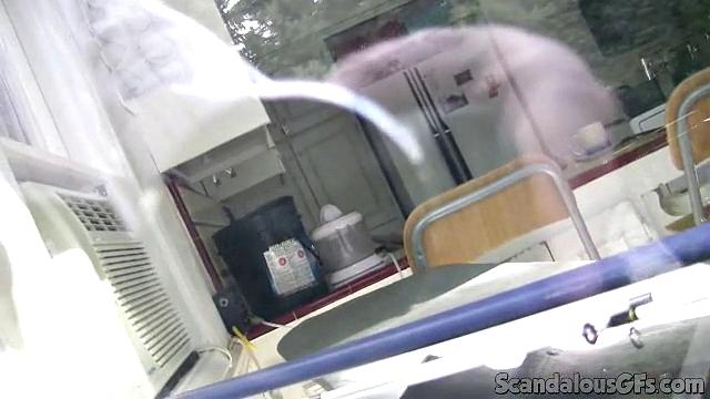 Sexy Girl Gets Filmed In the Shower