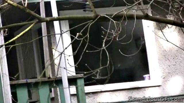 Sexy Girl Gets Filmed In the Shower