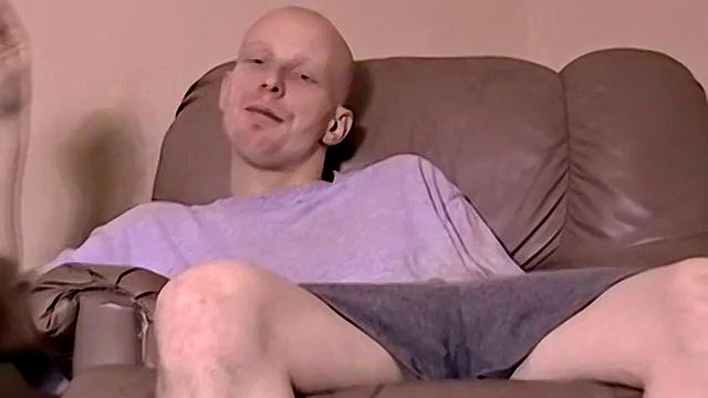 Bisexual Guy Savors His Own Cum! - Diamond