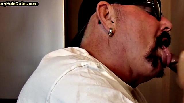 Deepthroating gloryhole DILF eats meat in POV closeup