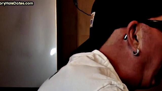 Deepthroating gloryhole DILF eats meat in POV closeup