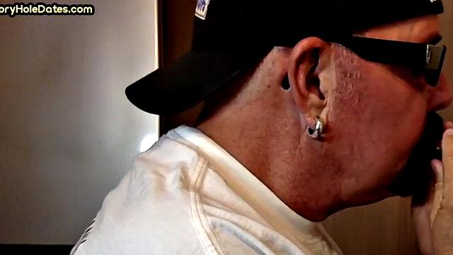 Deepthroating gloryhole DILF eats meat in POV closeup