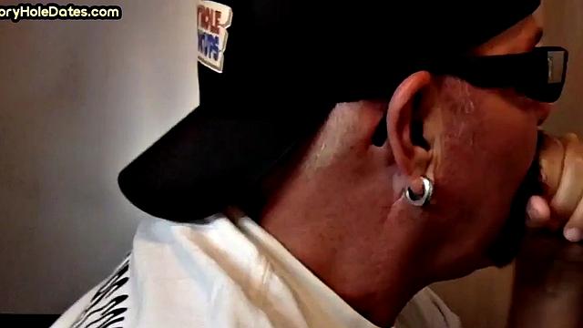 Deepthroating gloryhole DILF eats meat in POV closeup