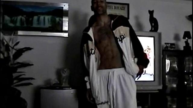 Straight and Thug Suck