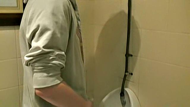 Jerking Off In the Men's Bathroom - Xander Wilde