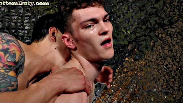 Military stud barebacked by inked top on duty