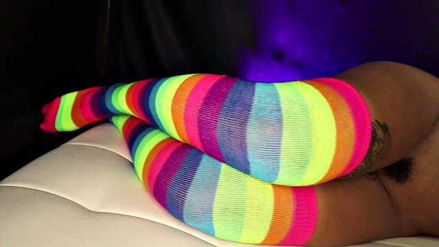 Big Cumshot - Maya Farrell