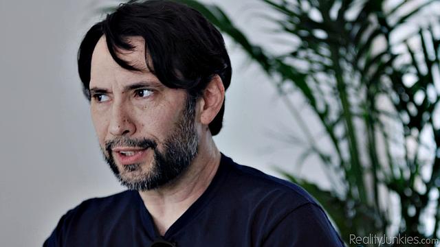 Cheating Housewives 6 - Scene 3 - Make Her Reach!