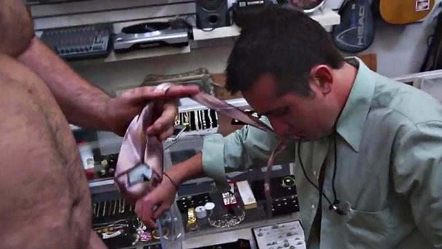 Real straight guy ass-bummed by pawn shop owner