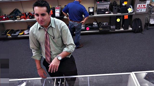 Real straight guy ass-bummed by pawn shop owner