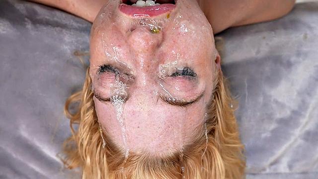 Petite dominated in her throat by rough fucker