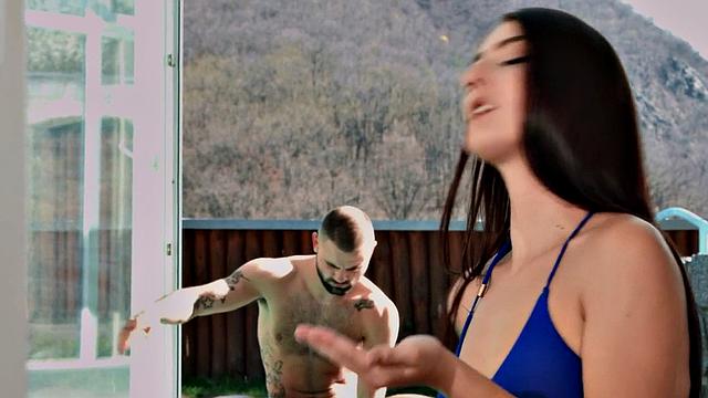 Bisexuals enjoy fucking lady in tight pussy hole