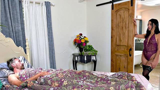 Stunning Girl Vanessa Sky Gets Her Hot Ass Plumbed By Her Stepdad