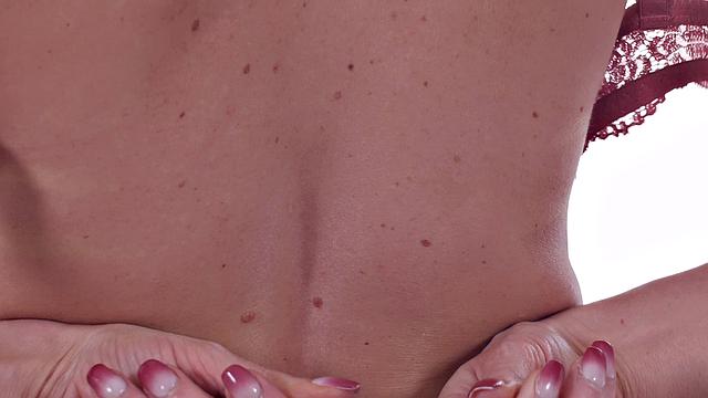 Stunning MILF Silvia Sage Gets Pounded