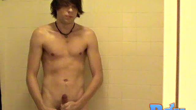 Trace Masturbates in the Shower - Trace